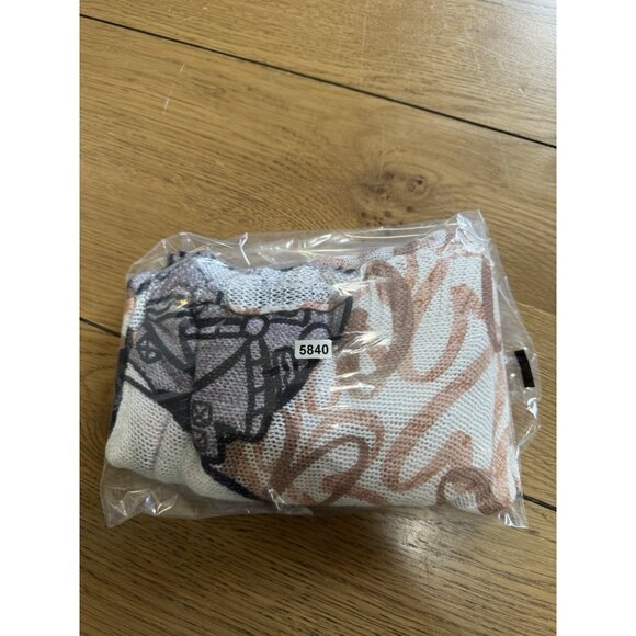 Free for‎ Humanity Top Women OS Colorful Mickey Mouse Paris Made Knit Sweater - Picture 10 of 10